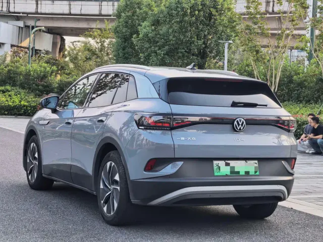 Volkswagen ID.4 Crozz — Фото автомобиля 4