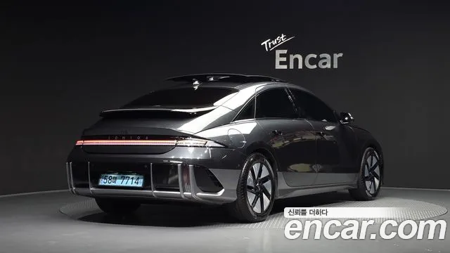 Hyundai Ioniq 6 — Фото автомобиля 2
