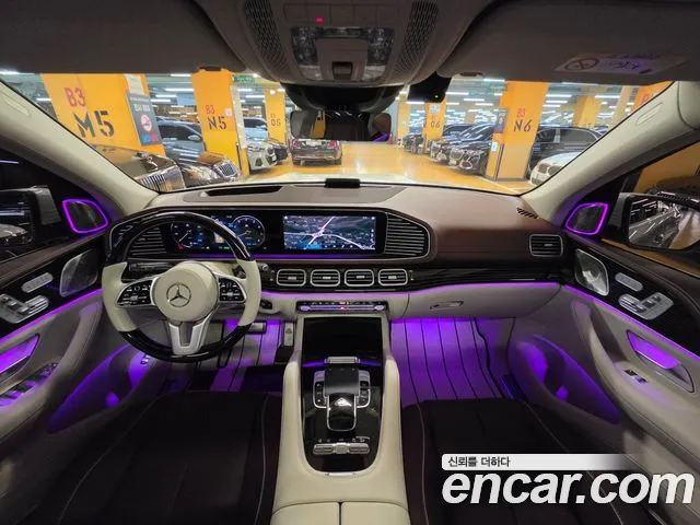 Mercedes-Benz GLS-Class — Фото автомобиля 11