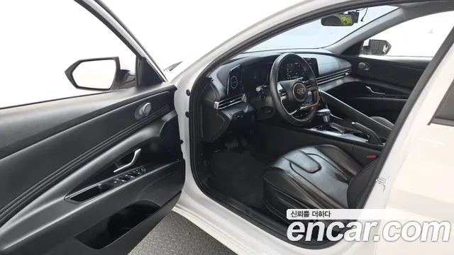 Hyundai Avante — Фото автомобиля 15