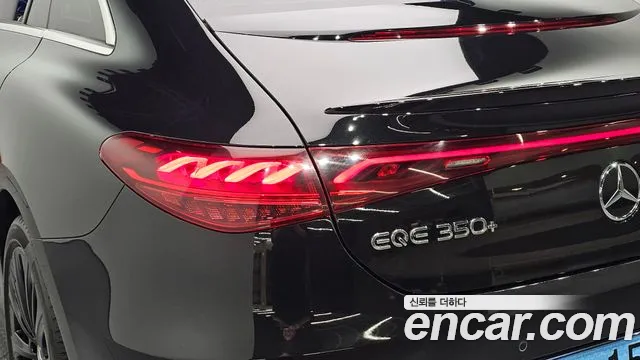 Mercedes-Benz EQE V295 — Фото автомобиля 8