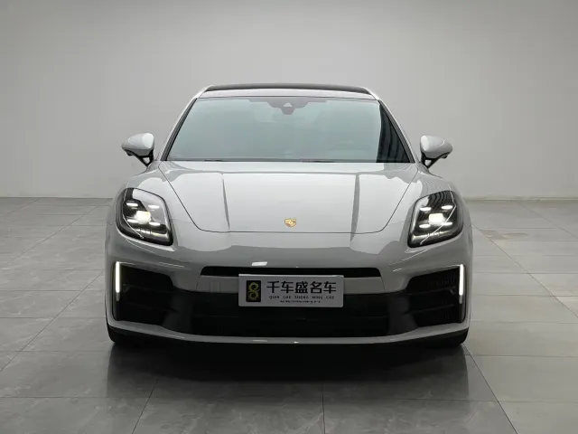 Porsche Panamera — Фото автомобиля 2