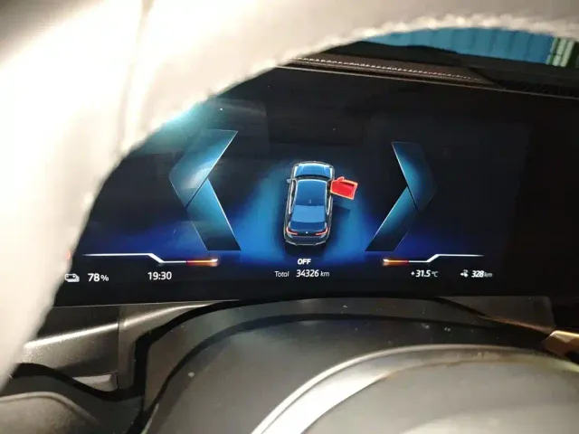 BMW i3 — Фото автомобиля 7