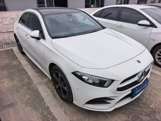 Mercedes-Benz A-Class — Фото автомобиля 3
