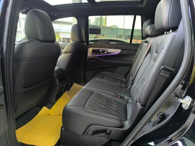 GAC Trumpchi GS8 — Фото автомобиля 5