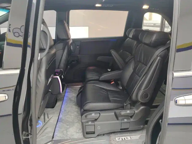 Honda Odyssey — Фото автомобиля 11