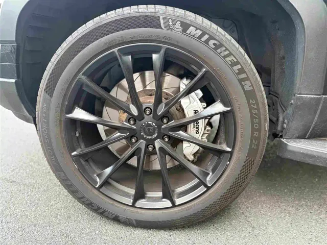 Lexus GX — Фото автомобиля 10