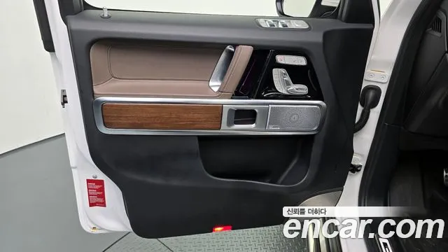 Mercedes-Benz G-Class — Фото автомобиля 22