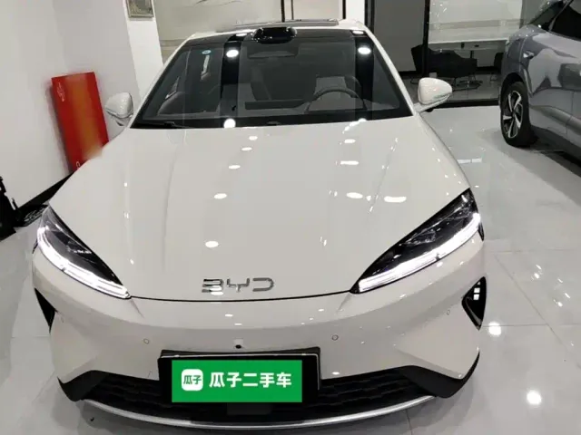 BYD Seal 07 DM-i — Фото автомобиля 2