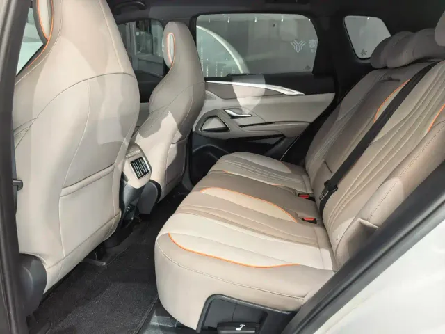 BYD Song Pro — Фото автомобиля 7