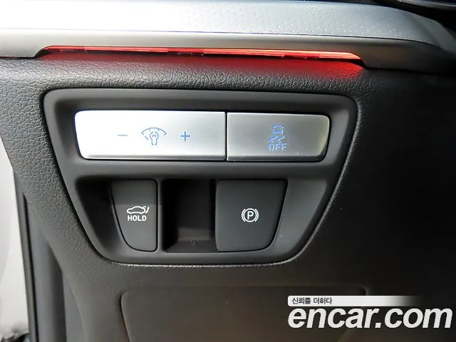 Genesis G80 Electrified G80 (RG3) — Фото автомобиля 14