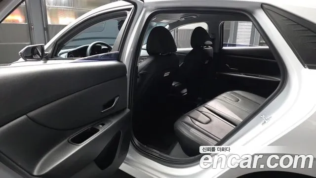 Hyundai AVANTE Avante (CN7) — Фото автомобиля 24