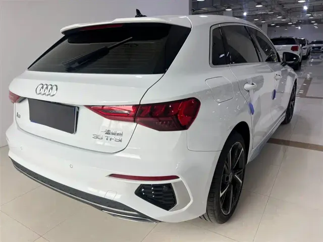Audi A3 — Фото автомобиля 4