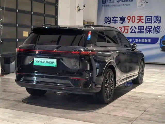 Xpeng G9 — Фото автомобиля 7