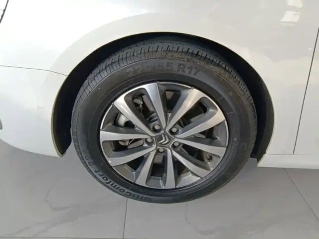 Citroen C6 — Фото автомобиля 22