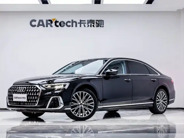 Фотография автомобиля — Audi A8