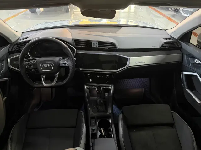 Audi Q3 — Фото автомобиля 6