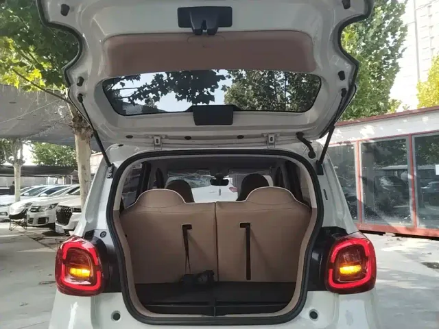 Wuling Hongguang Mini EV — Фото автомобиля 18