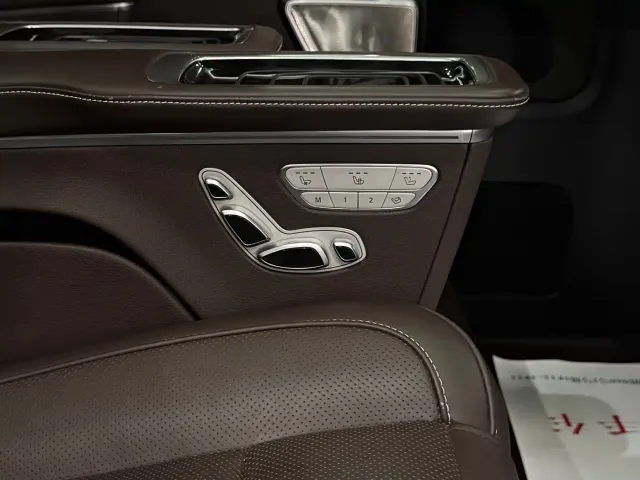 Mercedes-Benz V-Class — Фото автомобиля 12