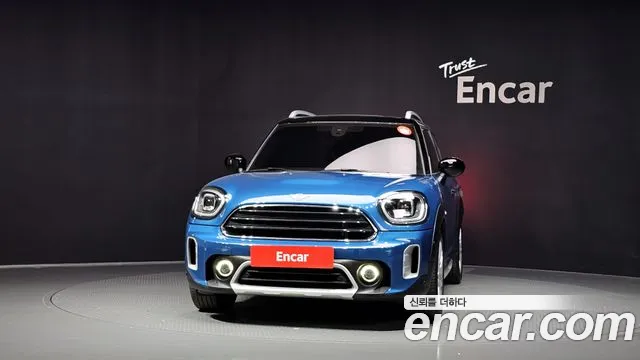 MINI Countryman — Фото автомобиля 3