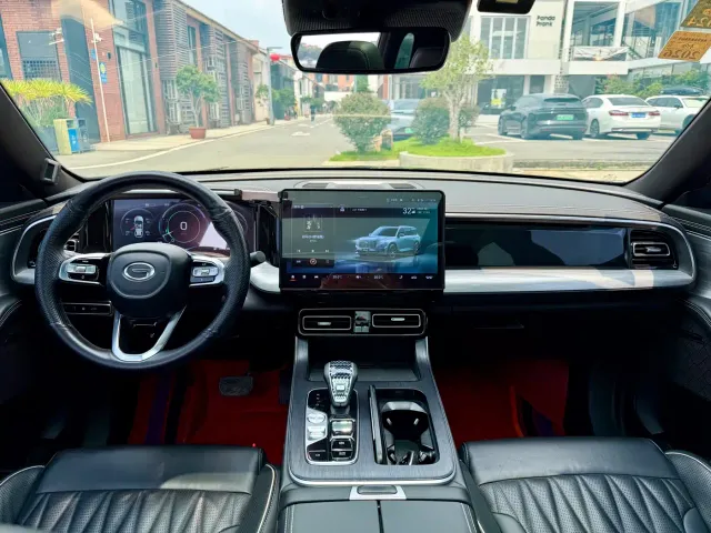 GAC Trumpchi GS8 — Фото автомобиля 12