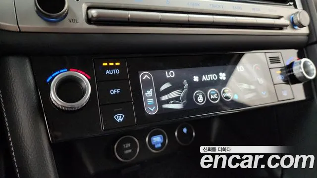 Genesis G70 Новый G70 Бензин 2.5T 4WD — Фото автомобиля 29