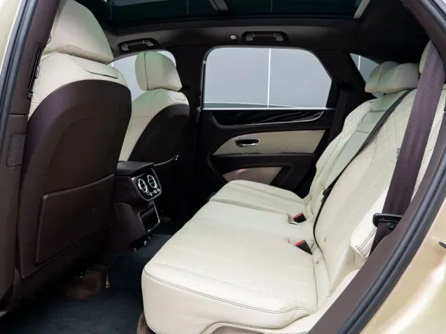 Bentley Bentayga Hybrid — Фото автомобиля 13