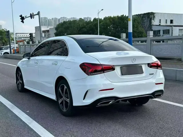 Mercedes-Benz A-Class — Фото автомобиля 7