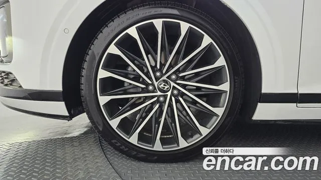 Hyundai Grandeur GN7 — Фото автомобиля 4