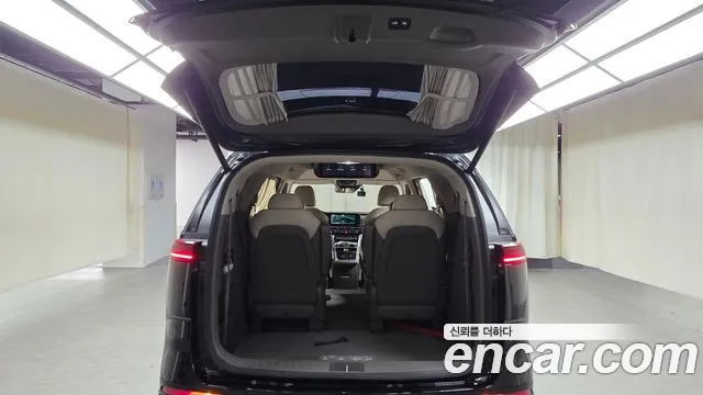 Kia Canival Carnival 4 поколение Дизель 9 мест Hi-Limousine — Фото автомобиля 16
