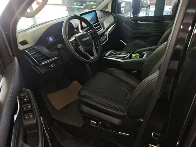 Maxus G20 — Фото автомобиля 14