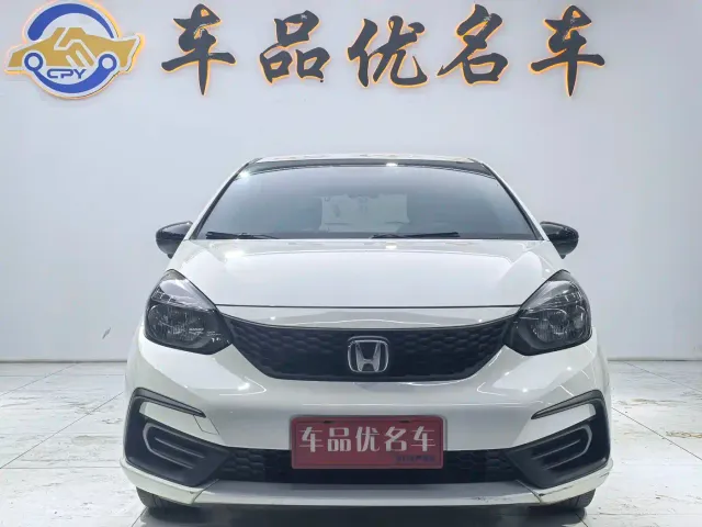 Honda Fit — Фото автомобиля 2