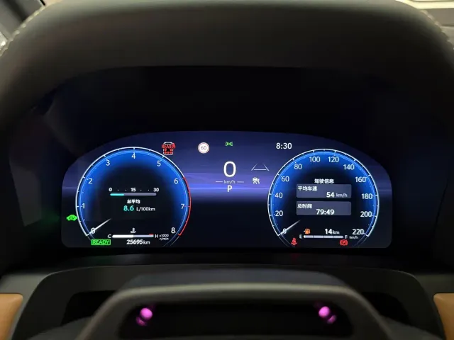 Toyota Alphard — Фото автомобиля 4