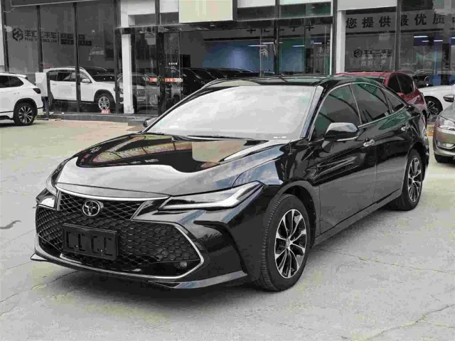 Фотография автомобиля — Toyota Avalon