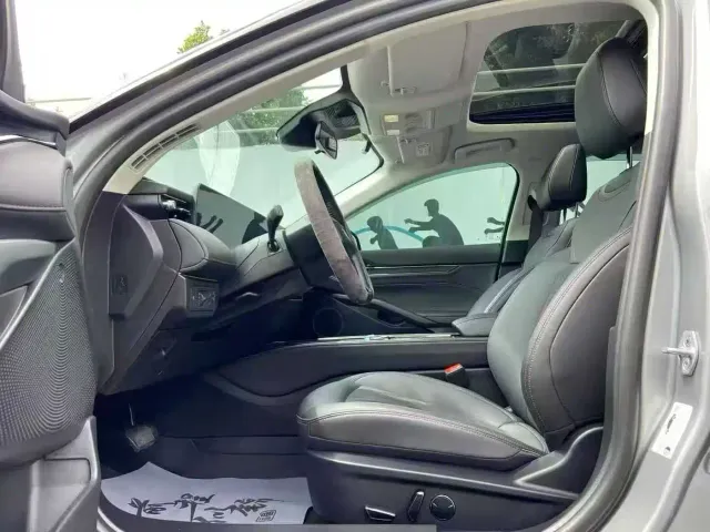 Ford Mondeo — Фото автомобиля 5