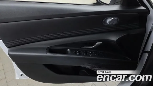 Hyundai Avante CN7 — Фото автомобиля 13
