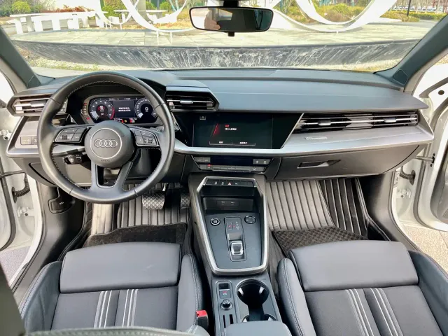 Audi A3 — Фото автомобиля 11