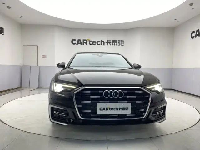 Audi A6L — Фото автомобиля 3