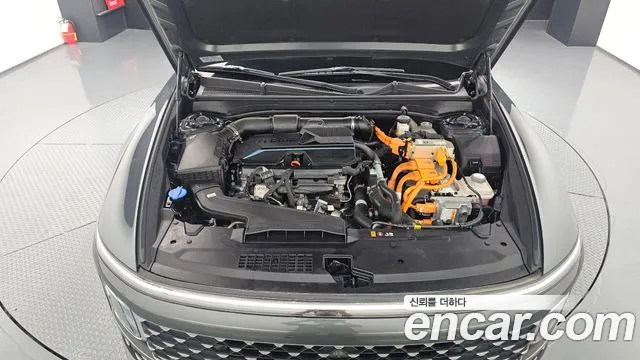 Hyundai Grandeur GN7 — Фото автомобиля 6