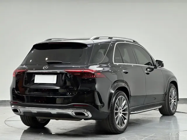 Mercedes-Benz GLE-Class — Фото автомобиля 8