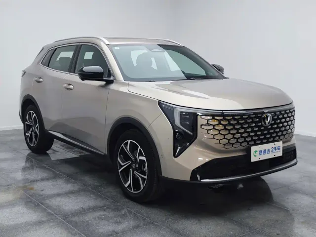 Changan CS55 Plus — Фото автомобиля 4