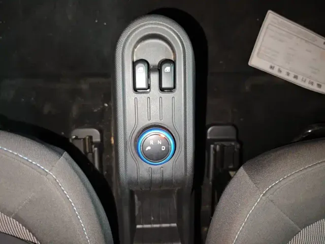 Wuling Hongguang Mini EV — Фото автомобиля 13