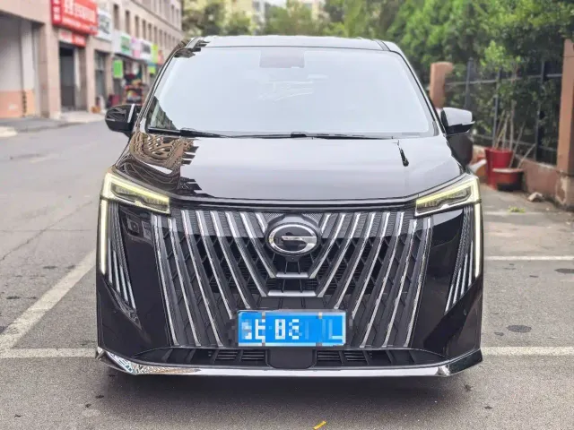 GAC Trumpchi M8 — Фото автомобиля 2