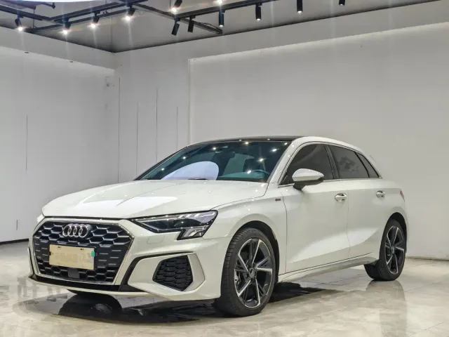 Фотография автомобиля — Audi A3