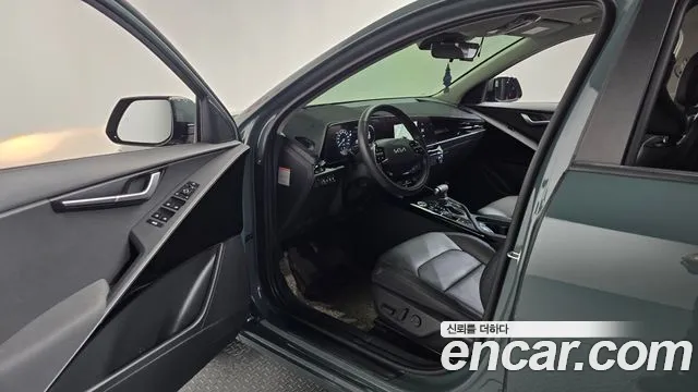 Kia Niro The All New Niro Prestige — Фото автомобиля 10