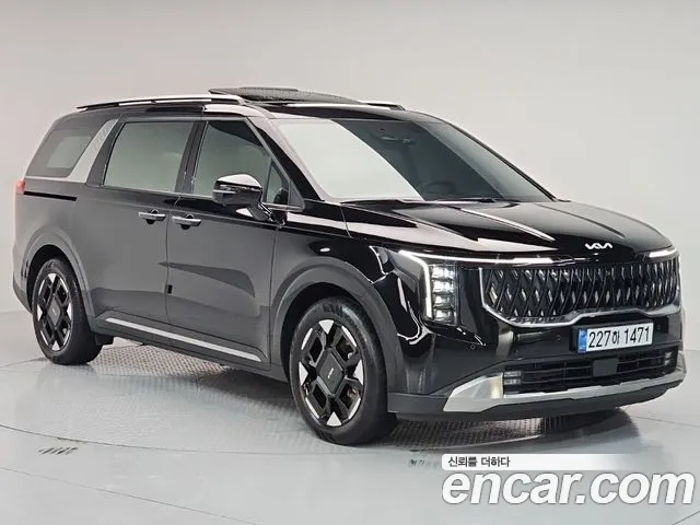 Kia Canival Новый Carnival 4 поколение Бензин 9 мест Signature — Фото автомобиля 2