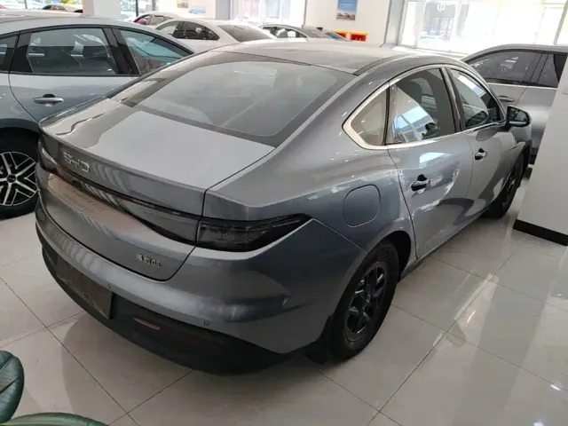 BYD Seal 05 DM-i — Фото автомобиля 6