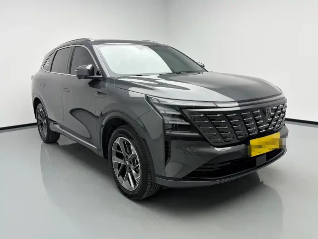 Changan CS75 Plus — Фото автомобиля 3