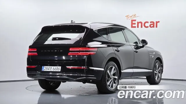 Genesis GV80 — Фото автомобиля 2