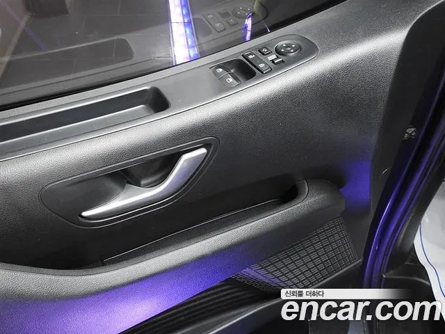 Hyundai Staria Staria Карго 3 места — Фото автомобиля 16